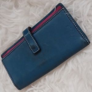 Coach  wallet